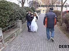 捷克新娘在POV视频中被高利贷诱惑做爱