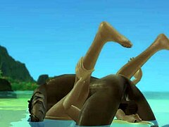 大黑屌在裸体海滩上裸体日光浴时,欣赏美丽的女孩的亲密区域。在Hentaisims.com上观看更多