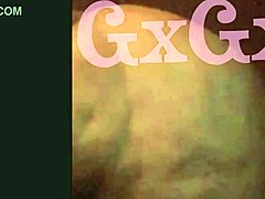 Gigi Cakes își arată sânii mari în HD