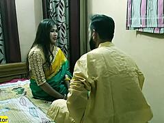 Video di sesso indiano bollente con una splendida bhabhi bengalese che fa sesso anale e vaginale