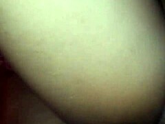 Amateur-Masturbation mit einer wunderschönen jamaikanischen Momi