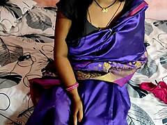 印度继母在自制视频中发现继子嗅着内衣
